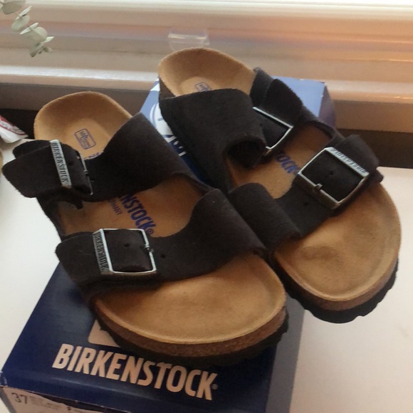 Velvet grey Arizona Birkenstock! - Picture 2 of 6